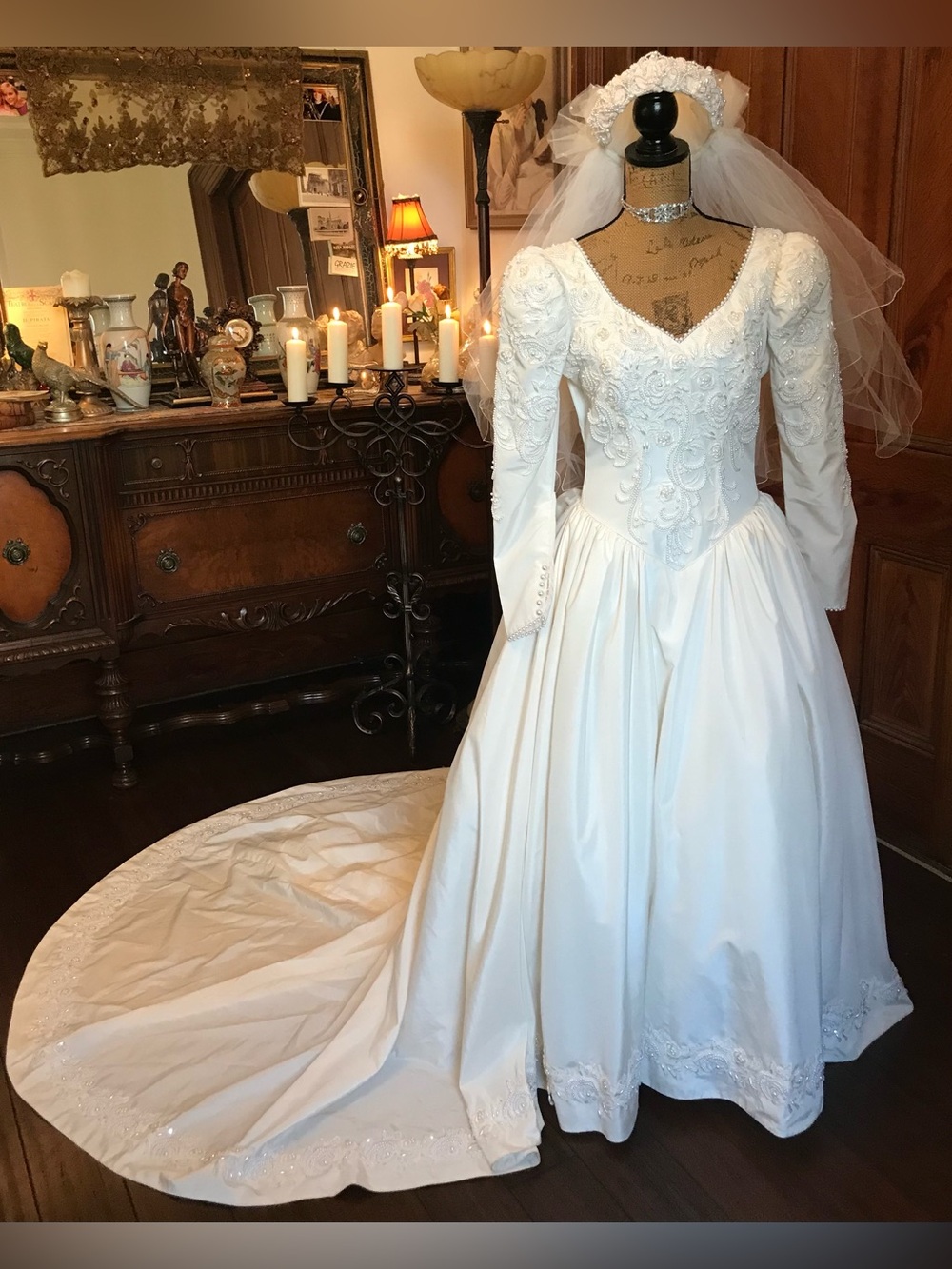 Vintage Fairytale Romantic Royal Princess Beaded Wedding Bridal Gown, Tiara/Veil